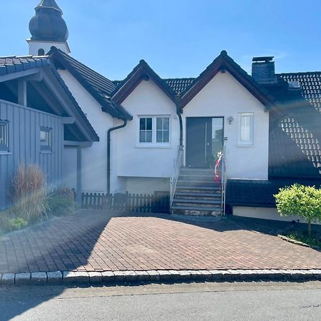Moderne Ferienwohnung Mit Sonnenbalkon In Fretter Finnentrop Zewnętrze zdjęcie