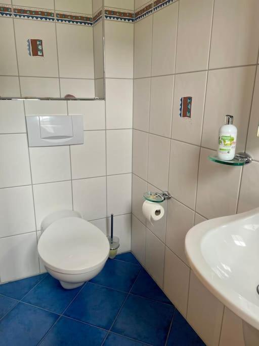 Moderne Ferienwohnung Mit Sonnenbalkon In Fretter Finnentrop Zewnętrze zdjęcie